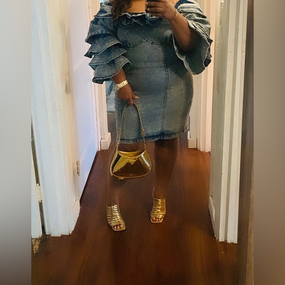 Plus Size Blue Stone Wash Denim Ruffle Sleeve Dress - Picture 4 of 5